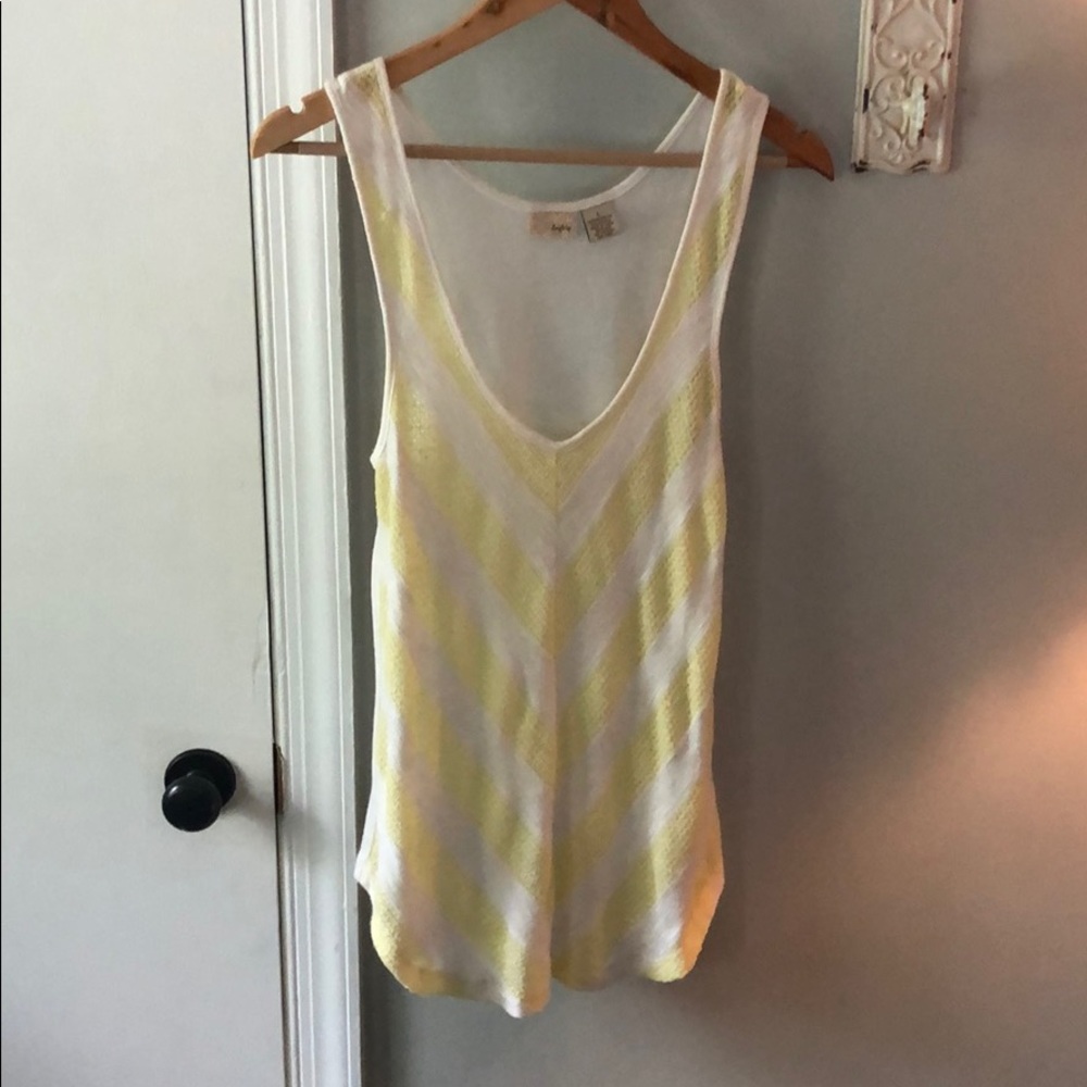 Day trip knit tank top size Large